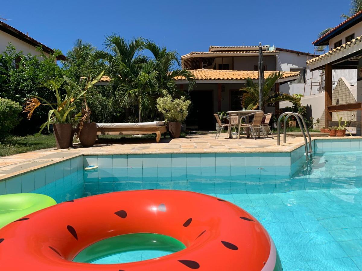 Casa De Temporada 4 Quartos Sendo 2 Suites Em Vilas Do Atlantico - 200 M Da Praia E 6 Km Da Capital 劳鲁-迪弗雷塔斯 外观 照片