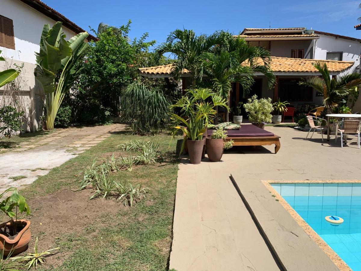 Casa De Temporada 4 Quartos Sendo 2 Suites Em Vilas Do Atlantico - 200 M Da Praia E 6 Km Da Capital 劳鲁-迪弗雷塔斯 外观 照片