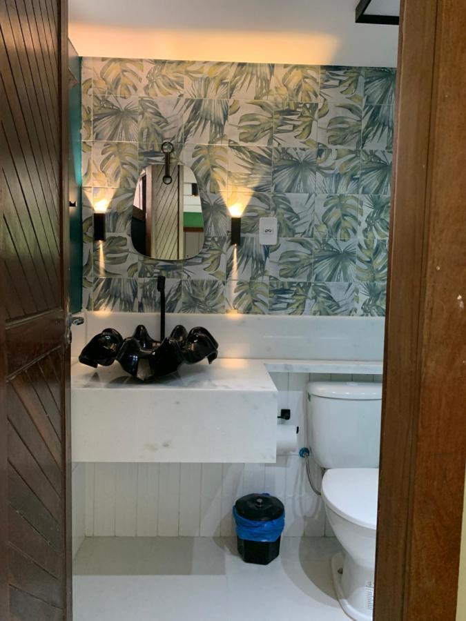 Casa De Temporada 4 Quartos Sendo 2 Suites Em Vilas Do Atlantico - 200 M Da Praia E 6 Km Da Capital 劳鲁-迪弗雷塔斯 外观 照片