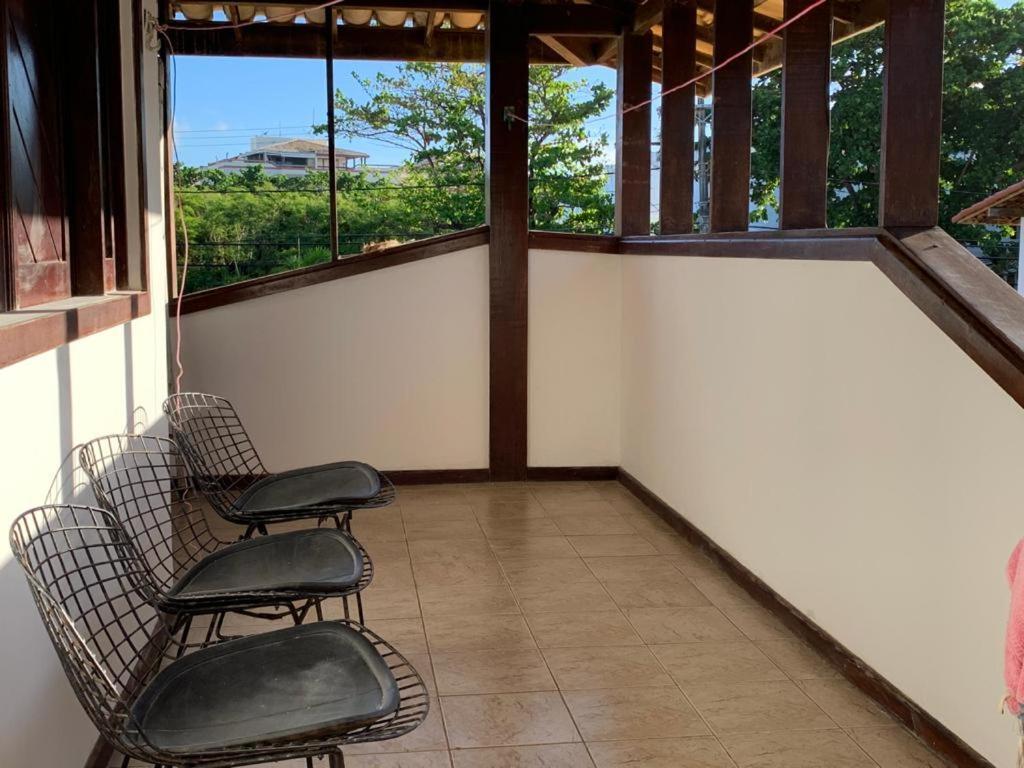 Casa De Temporada 4 Quartos Sendo 2 Suites Em Vilas Do Atlantico - 200 M Da Praia E 6 Km Da Capital 劳鲁-迪弗雷塔斯 外观 照片